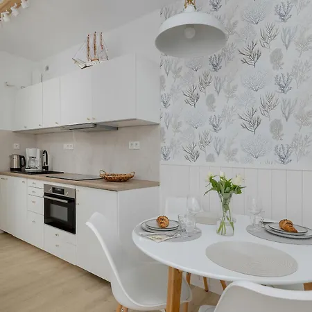 Baltic Marina With Balcony & Pet Friendly By Renters *