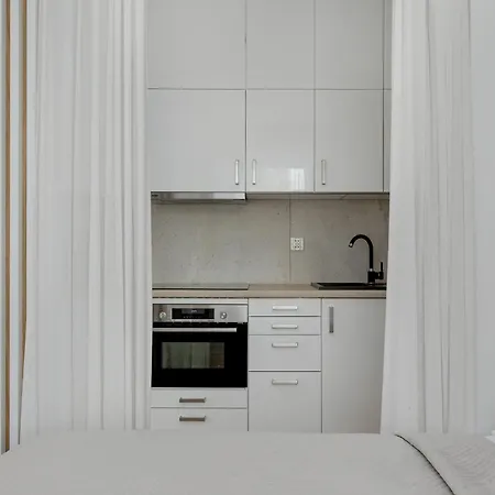 Baltic Marina With Balcony & Pet Friendly By Renters Apartment *