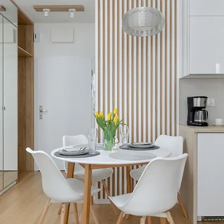 Baltic Marina With Balcony & Pet Friendly By Renters Apartment Kolobrzeg